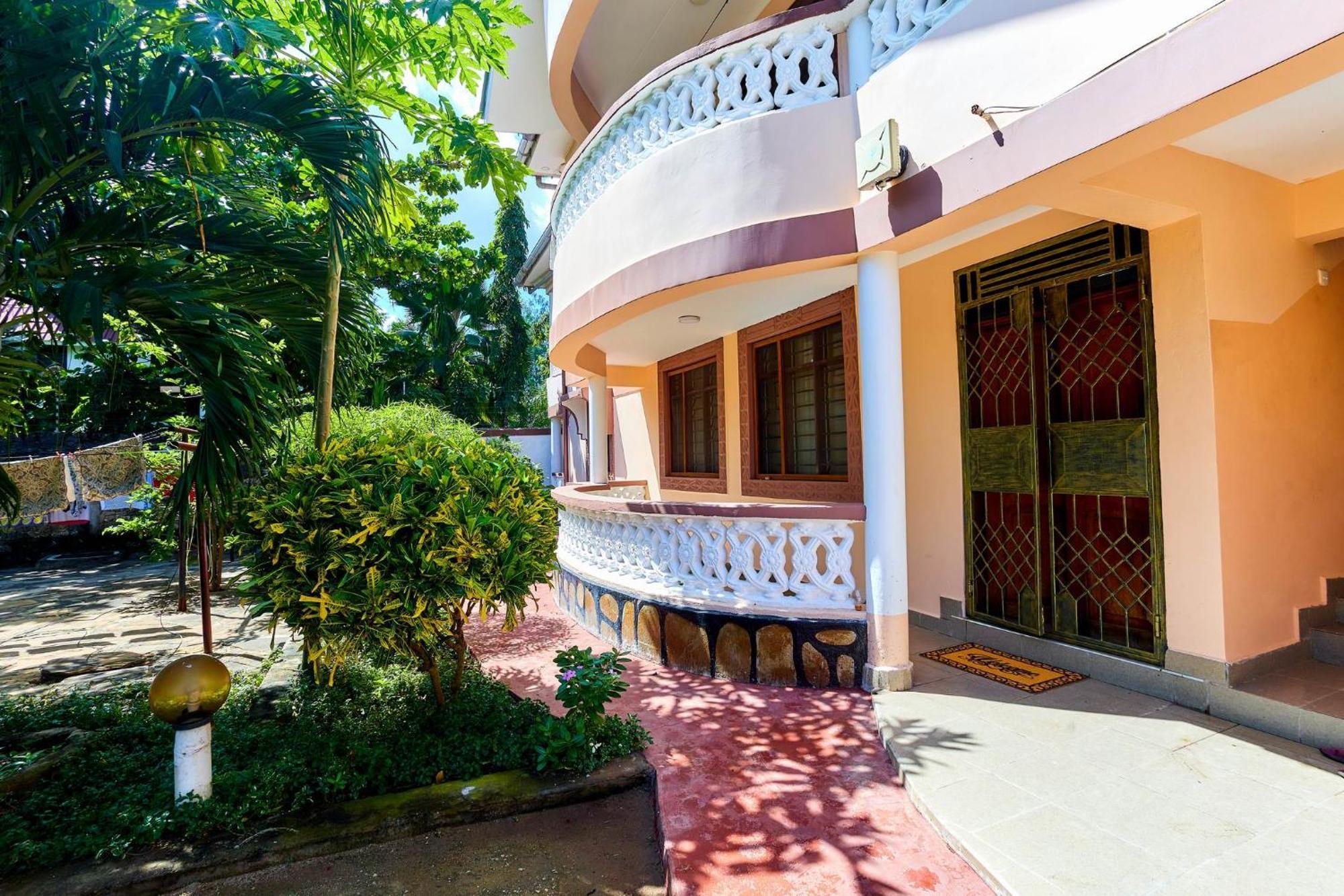 Diani Beach Gold Apartments エクステリア 写真
