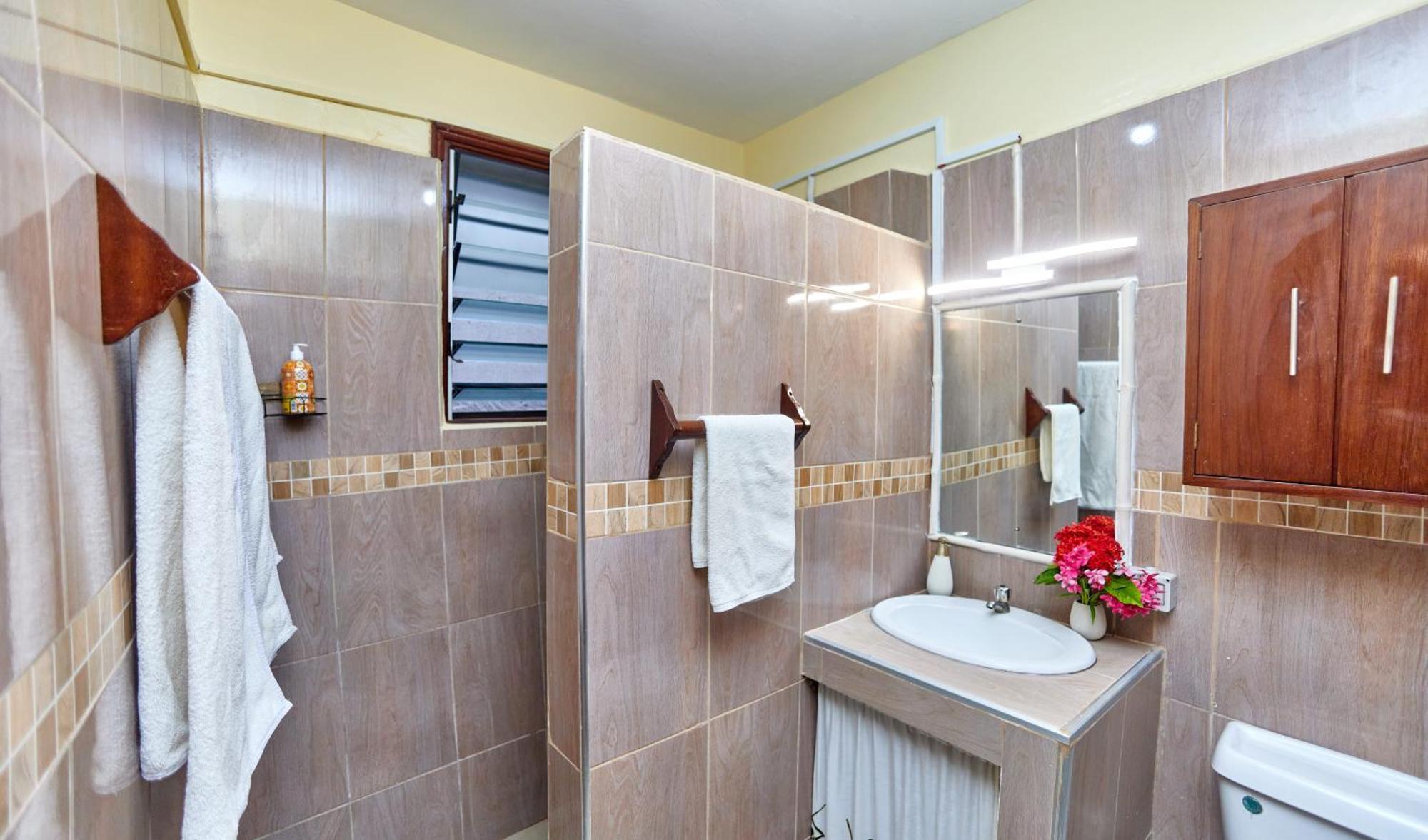 Diani Beach Gold Apartments エクステリア 写真