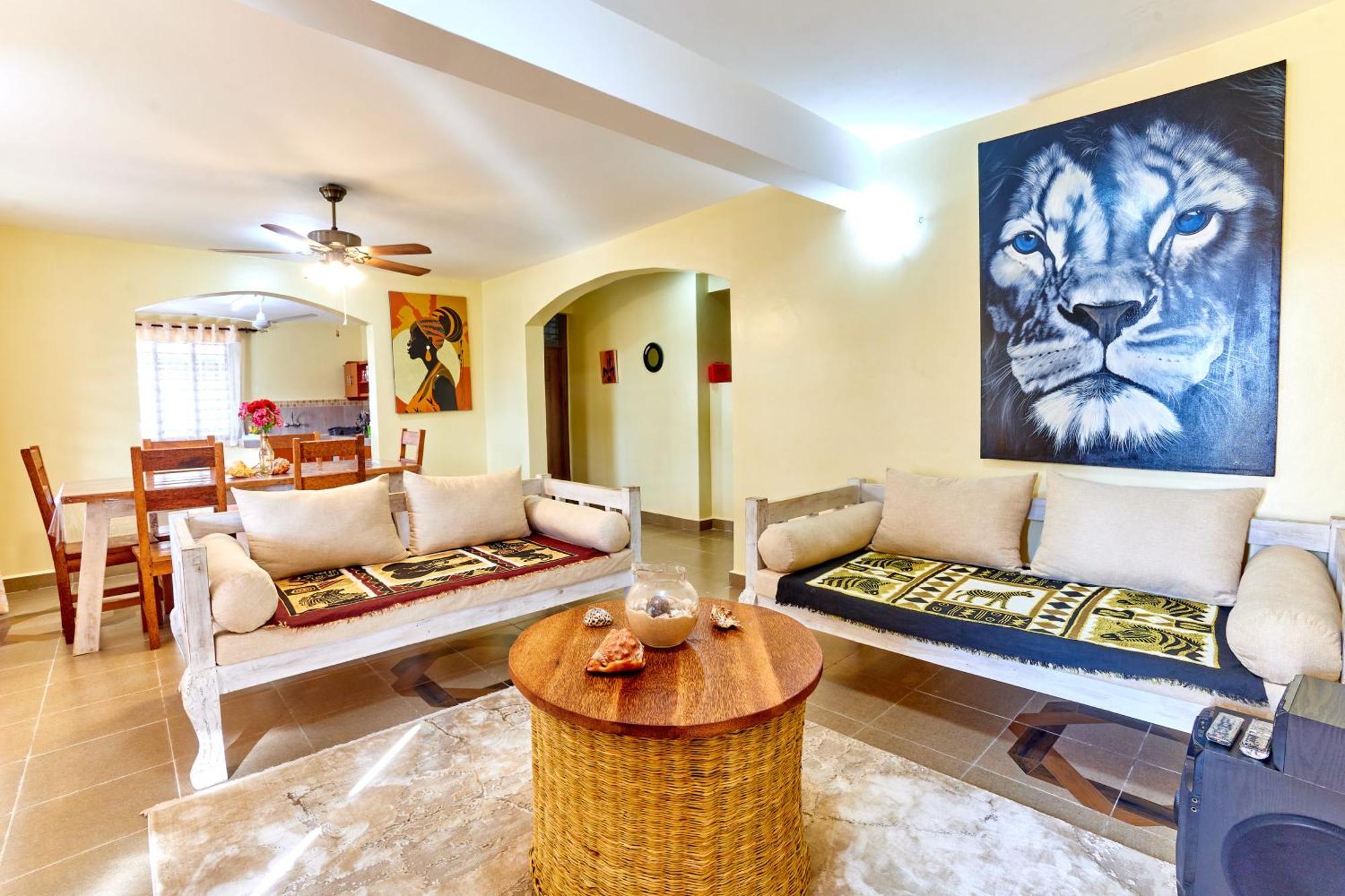 Diani Beach Gold Apartments エクステリア 写真