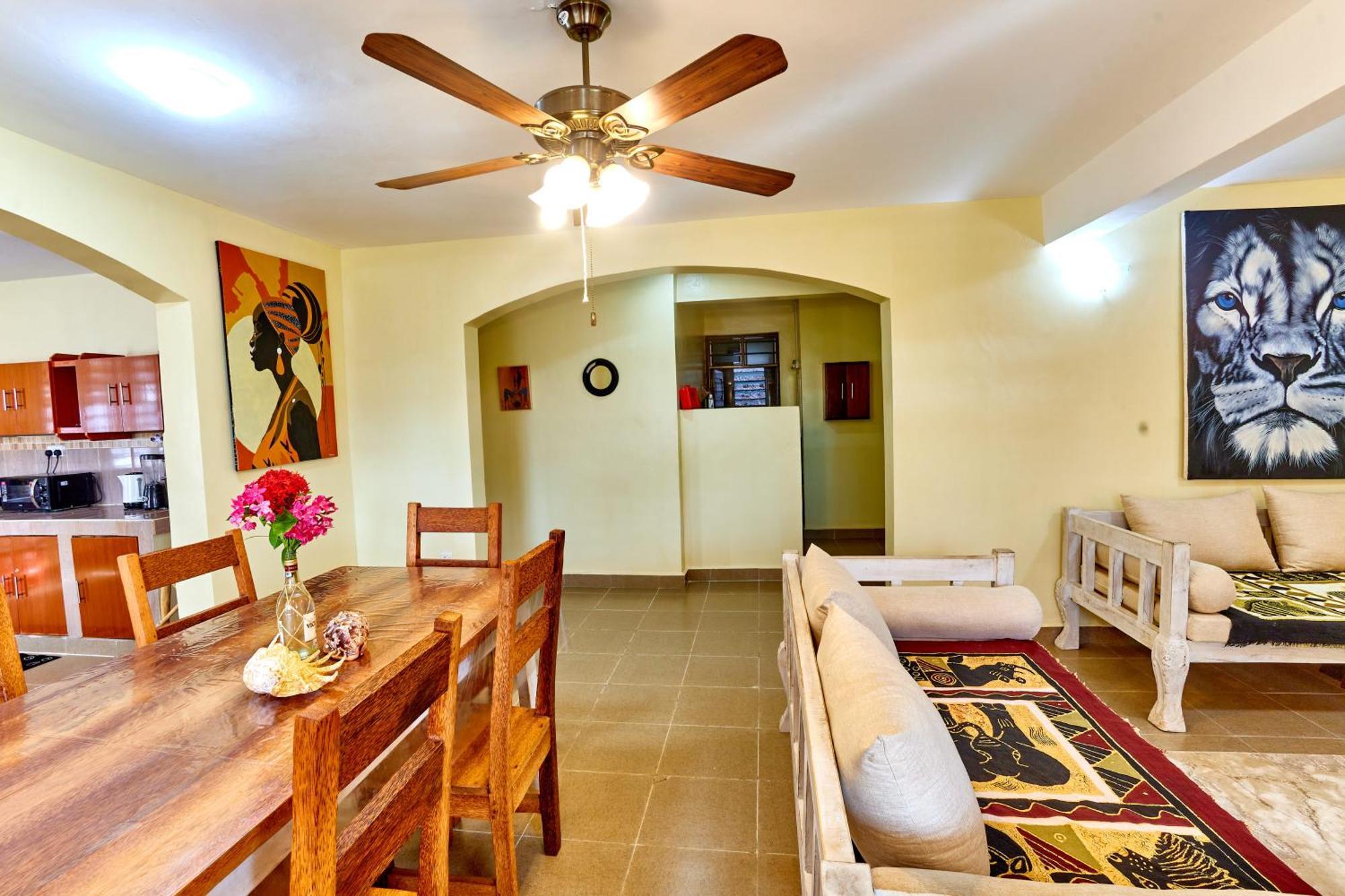 Diani Beach Gold Apartments エクステリア 写真
