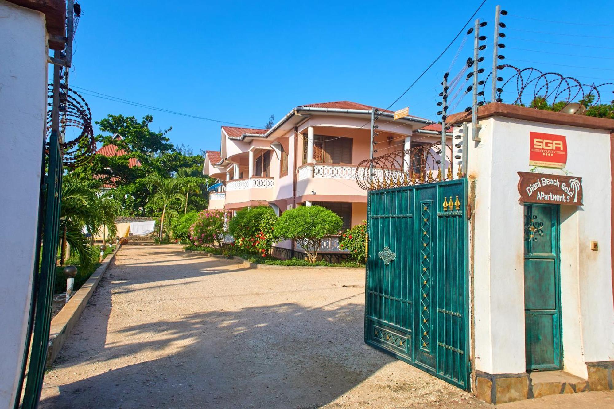 Diani Beach Gold Apartments エクステリア 写真